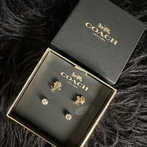 Coach X Peanuts Woodstock Stud Earrings Set